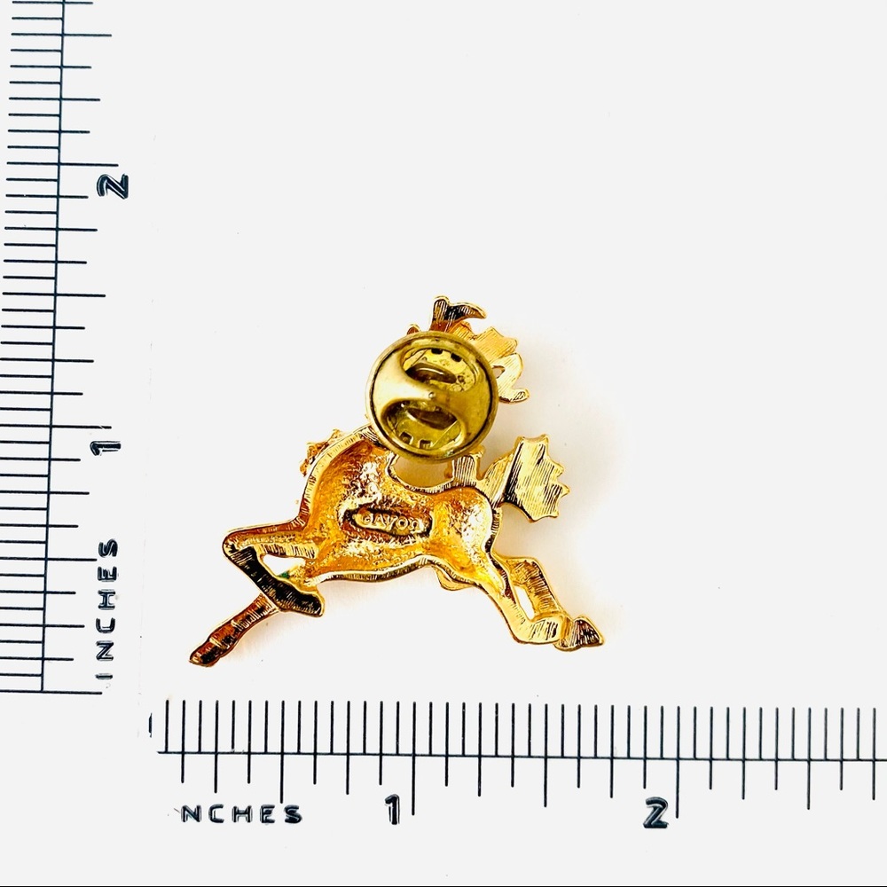 Reindeer Pin - Picture 2 of 3